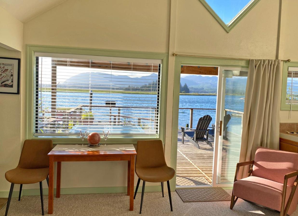 Wheeler On The Bay Lodge And Marina Екстер'єр фото