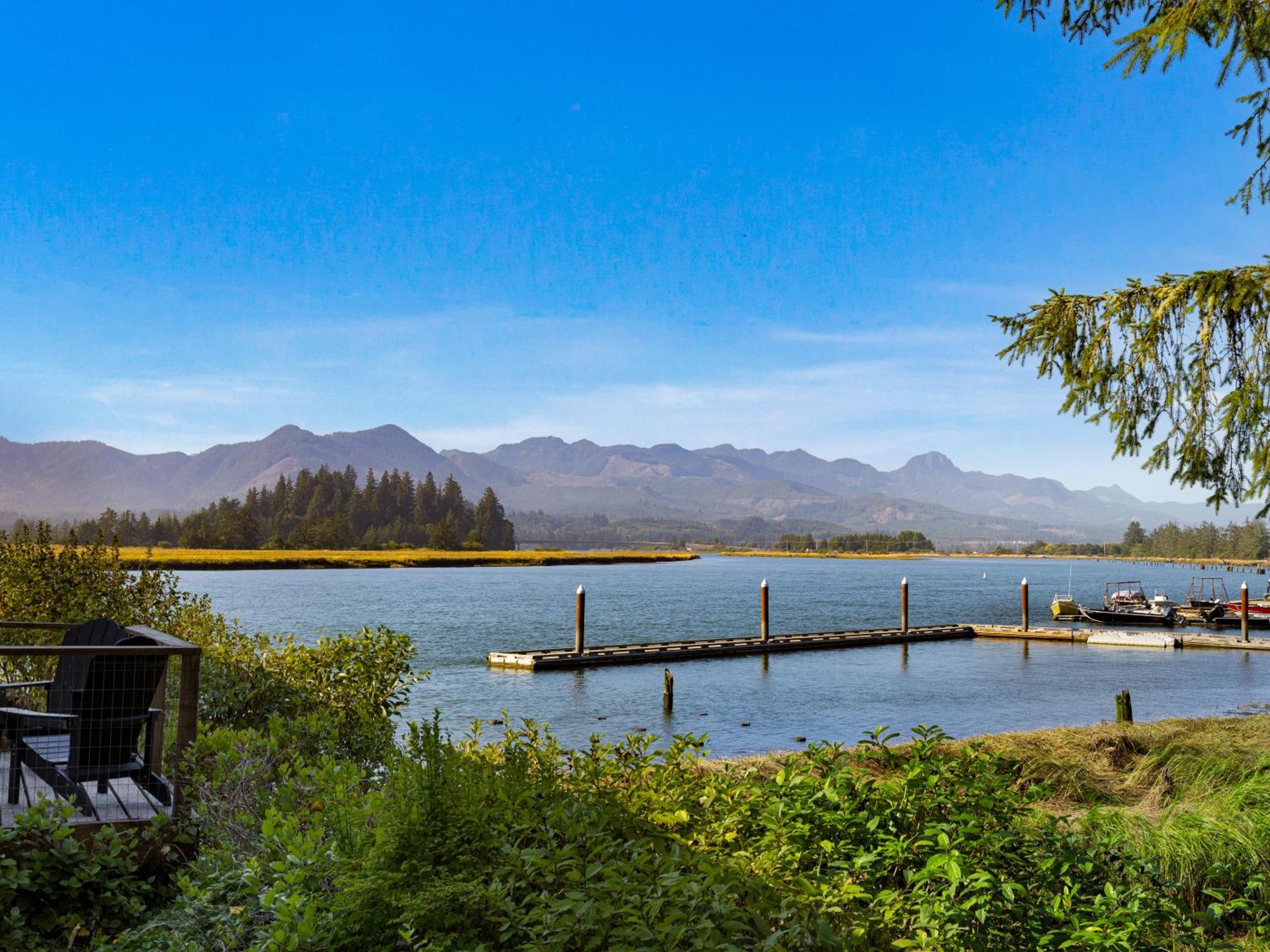 Wheeler On The Bay Lodge And Marina Екстер'єр фото